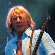 Arkivbild: Rick Parfitt på scen.