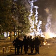 Polis i Nanterre.  Aurelien Morissard / AP