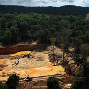 Olaglig gruvdrift i Yanomami-territoriet i delstaten Roraima, Brasilien, den 11 februari 2023.