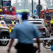 Räddningstjänsten på plats efter skjutningen på Emporia i Malmö.