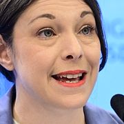 Teresa Carvalho (S).