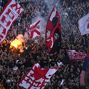 Arkivbild från april: Röda stjärnans fans.