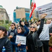 Demonstration till stöd för Irans kvinnor i Stockholm, 24 september