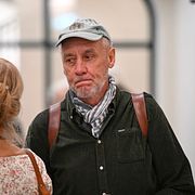 Håkan Nesser i samband med rättegången i Stockholms tingsrätt.
