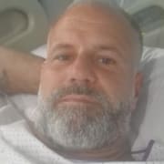 Emil Jonsson i sjuksängen i Córdoba. En del av tågvraket i Adamuz, Spanien. 