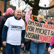 Nooshi Dadgostar, Magdalena Andersson och Amanda Lind deltog i Gubbängen i dag, liksom många andra.