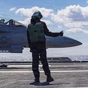 Amerikanska flygvapnet ombord på USS Gerald Ford i ”operation Epic Fury” – USA:s namn på attackerna i Iran. 