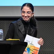 Romina Pourmokhtari (L) tog nyligen emot Klimatpolitiska rådets granskning av regeringens samlade politik.