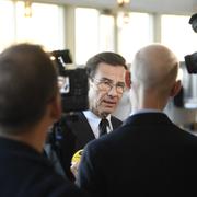  Statsminister Ulf Kristersson (M) i kammarfoajen efter dagens EU-politiska debatt i riksdagen. 