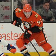 Leo Carlsson under nattens match. 