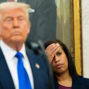President Donald Trump och Washingtons borgmästare Muriel Bowser.