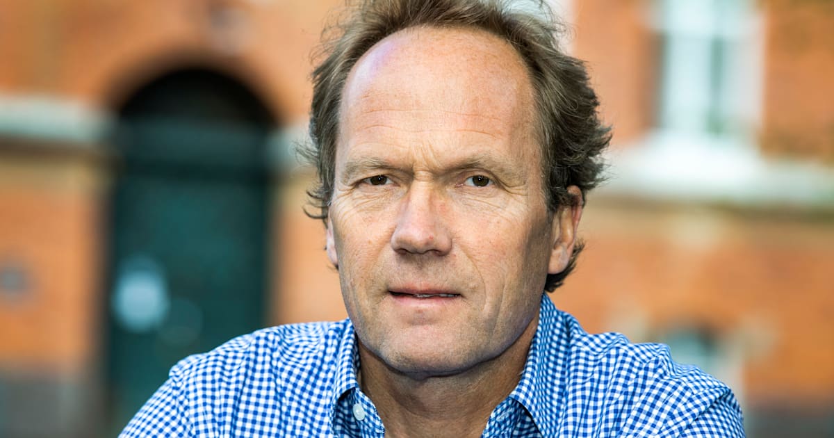 Tom Britton Förstärk lokala restriktioner i höst