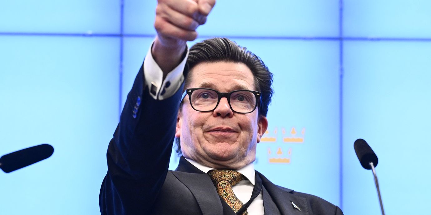 Talmannen Andreas Norlén håller pressträff efter att ha blivit omvald i riksdagen.