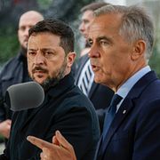 Kanadas premiärminister Mark Carney och Ukrainas president Volodymyr Zelenskyj, under deras möte i Alberta.