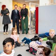 Ulf Kristersson  och Danmarks statsminister Mette Frederiksen på en förskola i Köpenhamn.