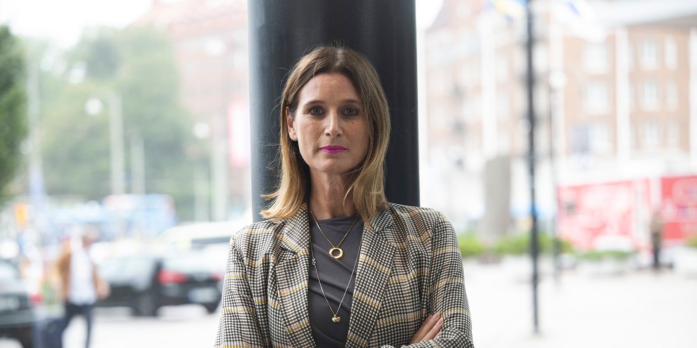 Lisa dos Santos, åklagare.