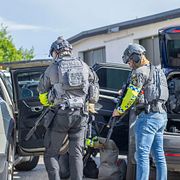 
Polis och räddningstjänst på plats under insatsen i Fagersta.