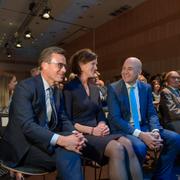 Ulf Kristersson, Anna Kinberg Batra och Fredrik Reinfeldt på Moderaternas extrastämma 2017.