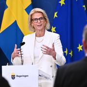 Finansminister Elisabeth Svantesson på torsdagens pressträff