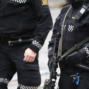 Poliser på plats.