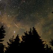 Meteorstråk på himlen. 