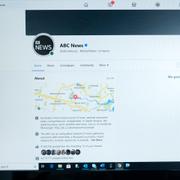 ABC:s sida har fått alla sina nyheter blockerade på sin Facebook-sida. 