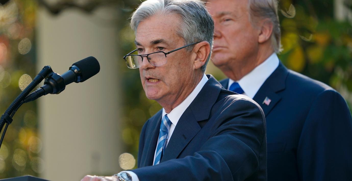 Jerome Powell och Donald Trump. 