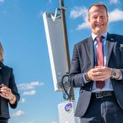 Arkivbild från slutet av maj: Telia invigde det första stora publika 5G-nätet i Sverige från ett tak i centrala Stockholm. Allison Kirkby, vd och koncernchef Telia Company invigningstalade tillsammans med Anders Ygeman, energi- och digitaliseringsminister.