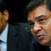 Urjit Patel (th).