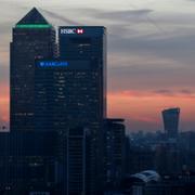 Arkivbild: Londons finanskvarter kring Canary Wharf