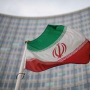 Iran-flaggan utanför IAEA i Wien. 