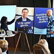 Moderaternas partisekreterare Karin Enström och valledare Martin Borgs presenterar Moderaternas valkampanj på torsdagen.