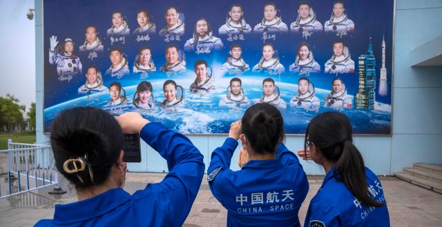 Kinesiska astronauter. Mark Schiefelbein / AP