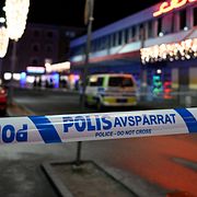 Mohamed Mohdhi är misstänkt för flera brott, bland annat ska han ha varit inblandad i en uppmärksammad dödsskjutning i Skogås söder om Stockholm 2023.