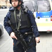 Polisinsatsen på Fridhemsplan.