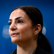 Socialdemokraternas kulturpolitiska talesperson Lawen Redar och kulturminister Parisa Liljestrand (M).