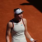 Jelena Rybakina under förlustmatchen mot Starodubtseva.