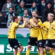 Mjällbys Ludwig Malachowski Thorell jublar efter 1–0. 