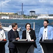 Tidöpartierna håller en pressträff vid Ringhals kärnkraftverk i augusti.