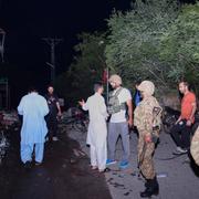 Säkerhetsstyrkor i Muzaffarabad under natten till onsdagen.