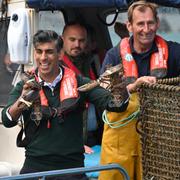 Rishi Sunak ägnade valkampanjen på tisdagen åt att fiska hummer i Clovelly.