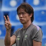Southkoreas förbundskapten Hong Myung-bo i samband med en träning tidigare under mästerskapet.