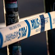 Avspärrningarna på brottsplatsen hävdes vid 04-tiden. Arkivbild.