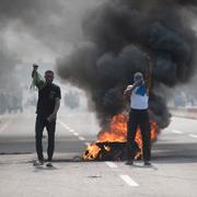 Protester och våldsamheter i Kinshasa, huvudstad i Kongo-Kinshasa, på tisdagen.