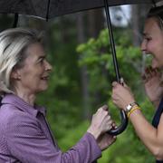 EU-kommissionens ordförande Ursula von der Leyen och Sveriges energi- och näringsminister Ebba Busch (KD) i somras.