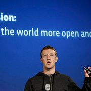 Mark Zuckerberg presenterade internet.org i mars tidigare i år