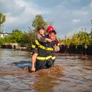 Kvinna i rumänska Pechea på 