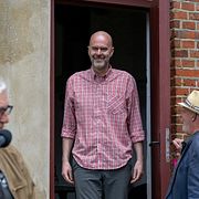 Författaren Patrik Svensson tillkännages som 2026 års mottagare av Piratenpriset vid den traditionsenliga ceremonin vid pumphuset i Vollsjö på måndagen.