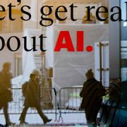 Reklam för Perplexity AI i ett skyltfönster i Davos under Världsekonomiskt forum 2024. 