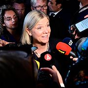 Socialdemokraternas partiledare Magdalena Andersson (S) anländer till Socialdemokraternas valvaka på Stockholm Waterfront Conference Centre. 